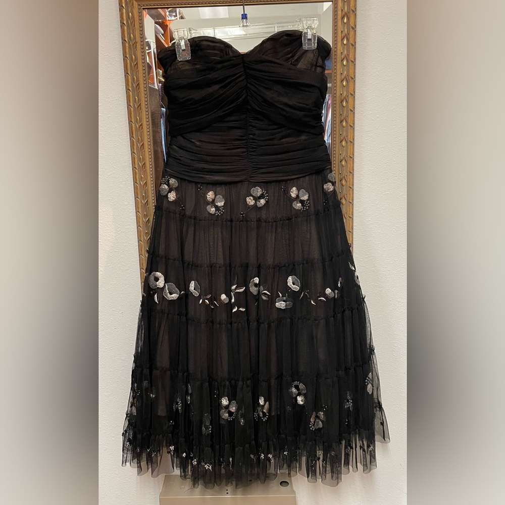 Elegant BCBG Maxazria Black Strapless Dress with Floral Accents